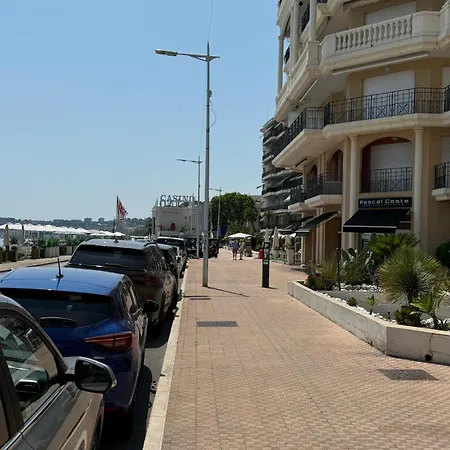 Victoria Front De Luxury Menton