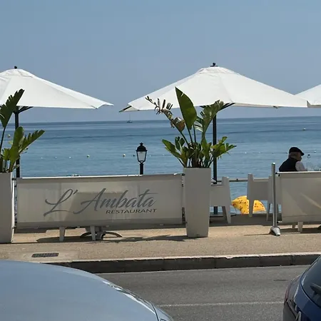 Victoria Front De Luxury Menton