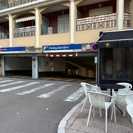 Victoria Front De Luxury *